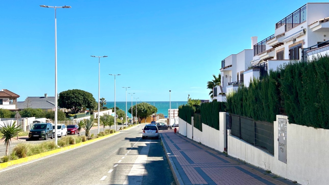 Odsprzedaż - Apartment - La Mata - Torreblanca
