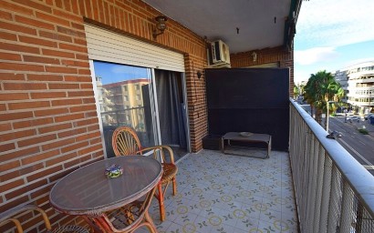 Resale - Apartment - Torrevieja - Playa del Acequión