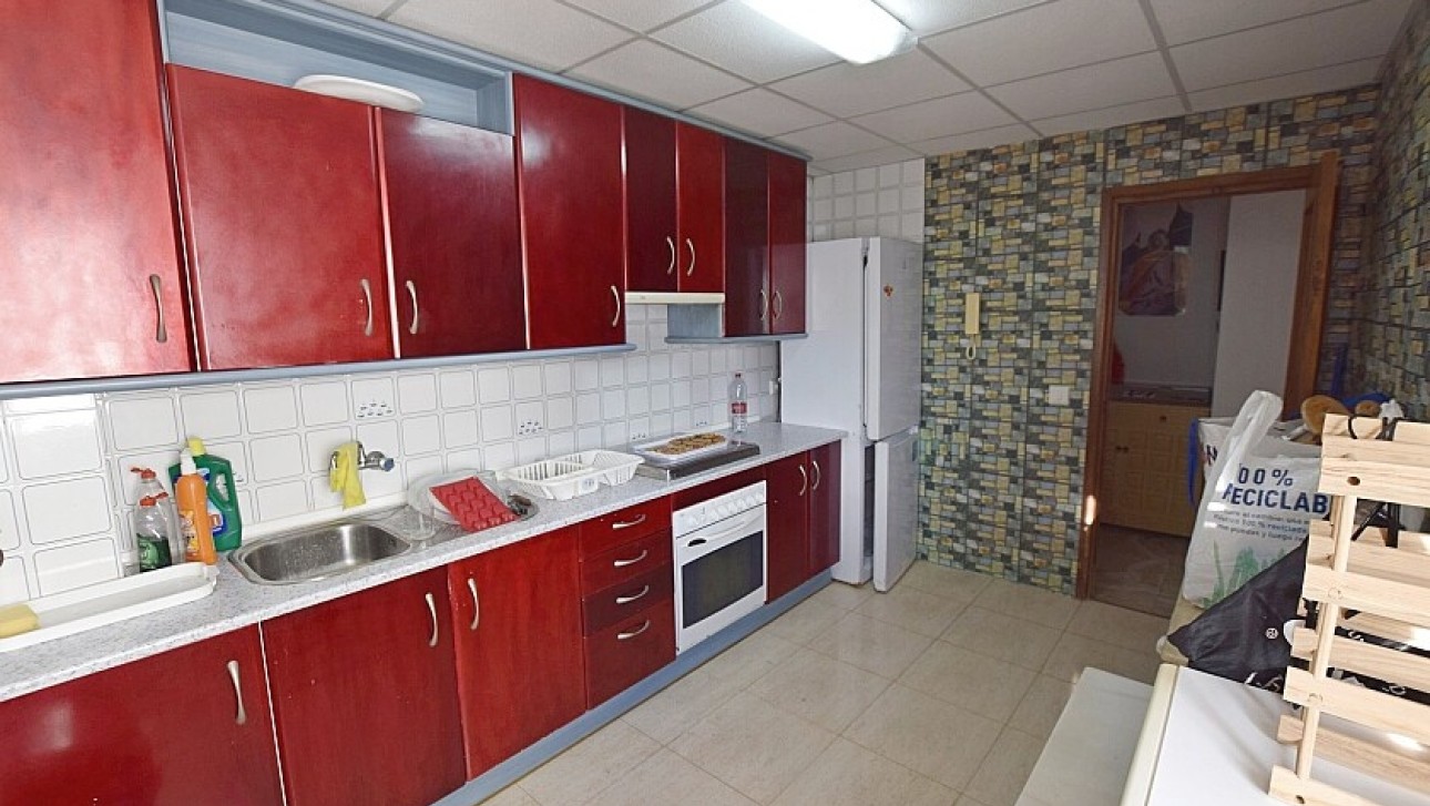 Resale - Apartment - Torrevieja - Playa del Acequión