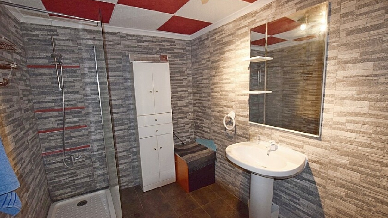 Resale - Apartment - Torrevieja - Playa del Acequión