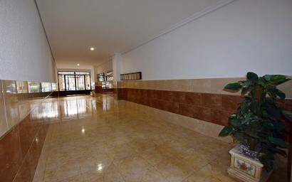 Resale - Apartment - Torrevieja - Playa del Acequión