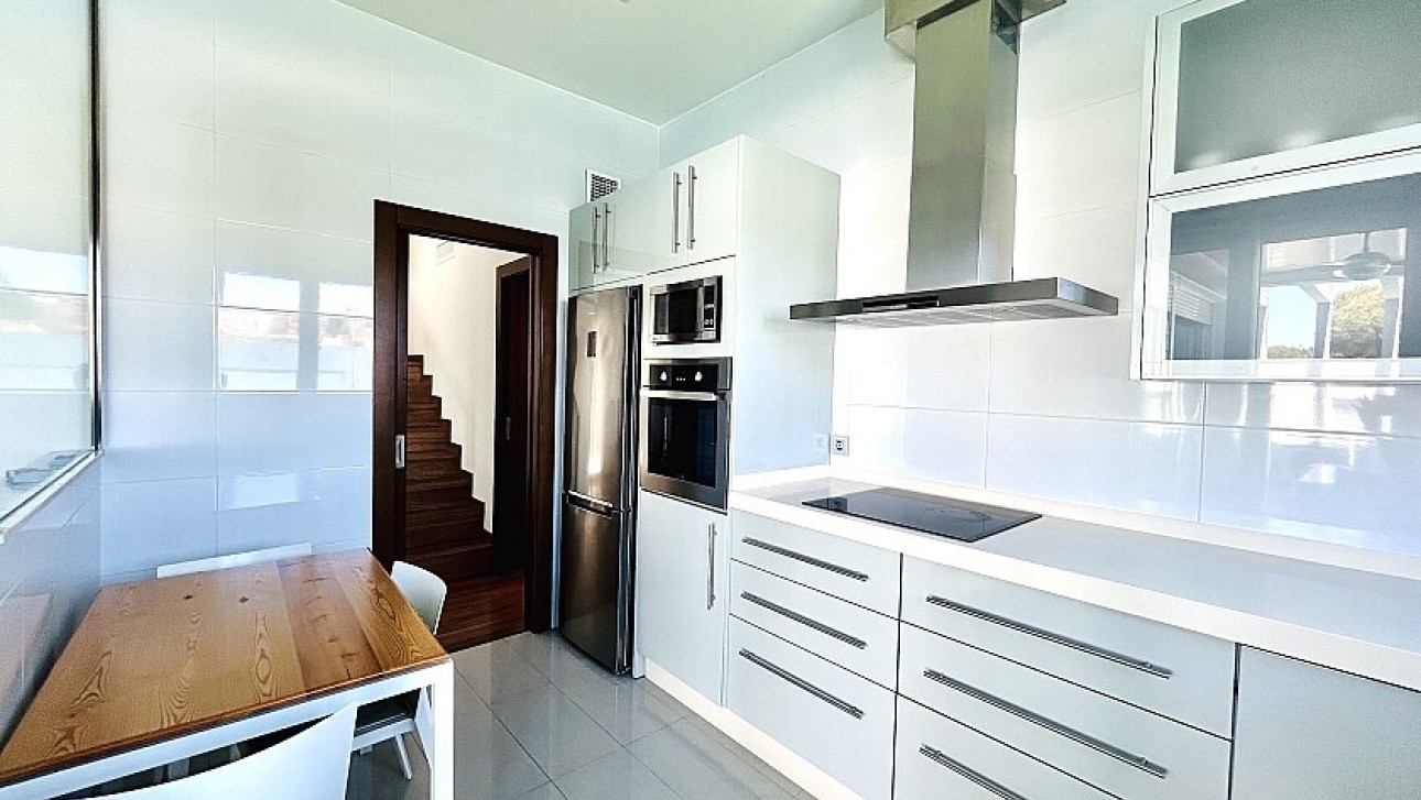 Resale - Villa - Orihuela Costa - Mil Palmeras