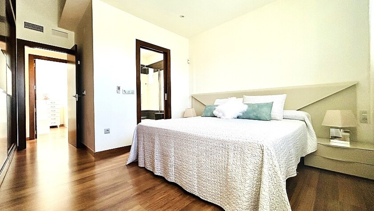 Resale - Villa - Orihuela Costa - Mil Palmeras