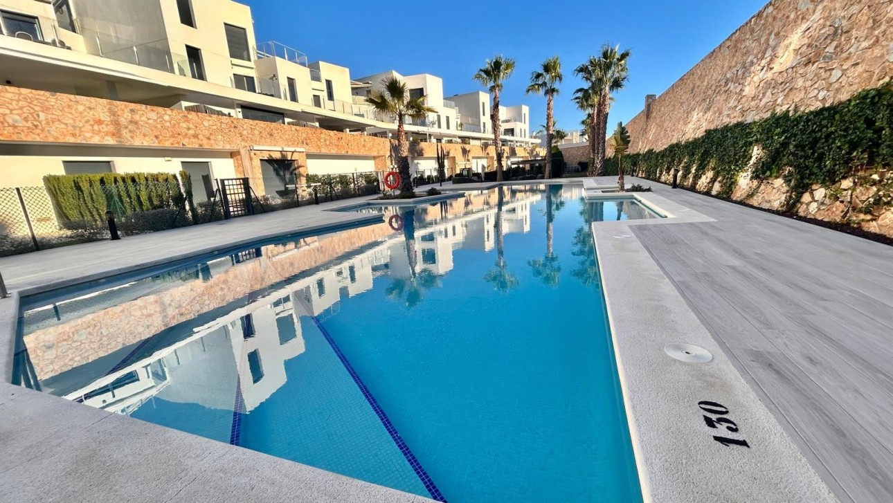 Resale - Apartment - Orihuela Costa - Villamartin area