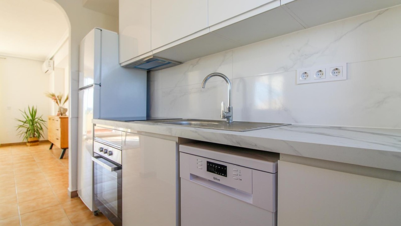 Resale - Penthouse - Punta Prima