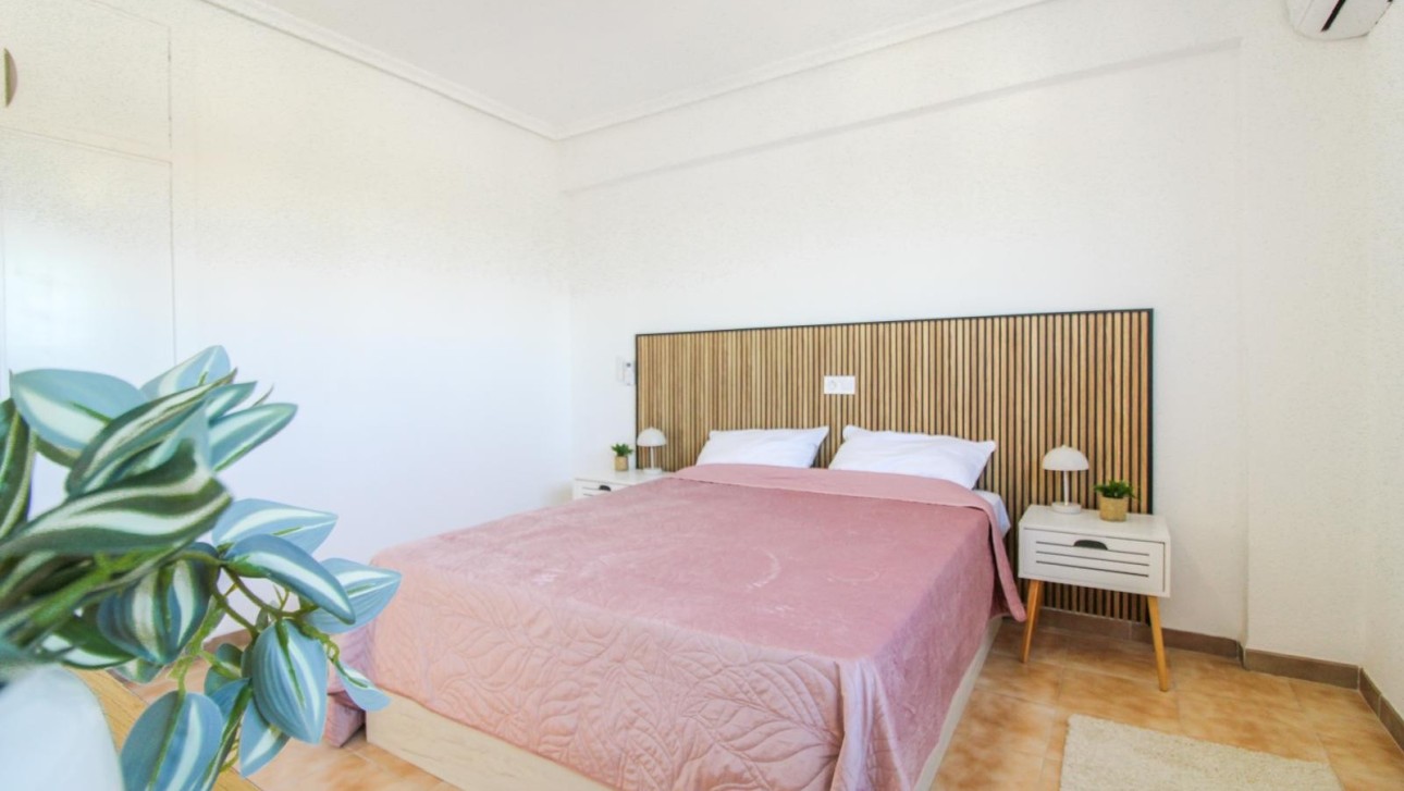 Resale - Penthouse - Punta Prima