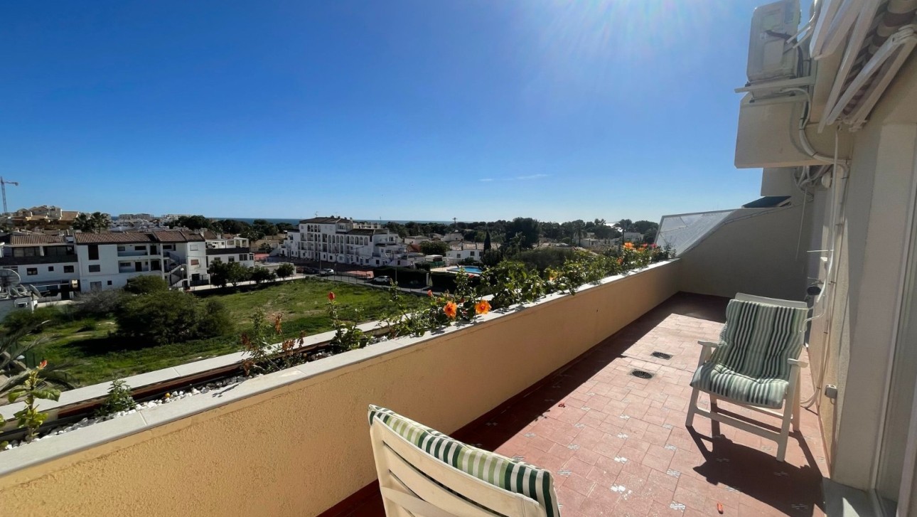 Resale - Penthouse - Punta Prima