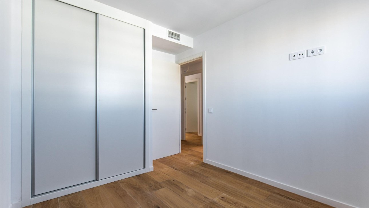 Nowy budynek - Daszek - Alicante - Benalua