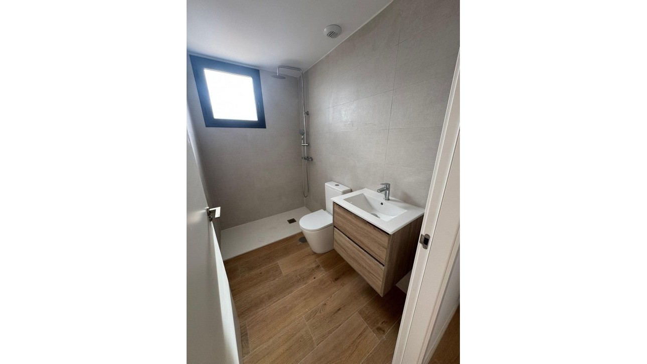 Nowy budynek - Daszek - Alicante - Benalua