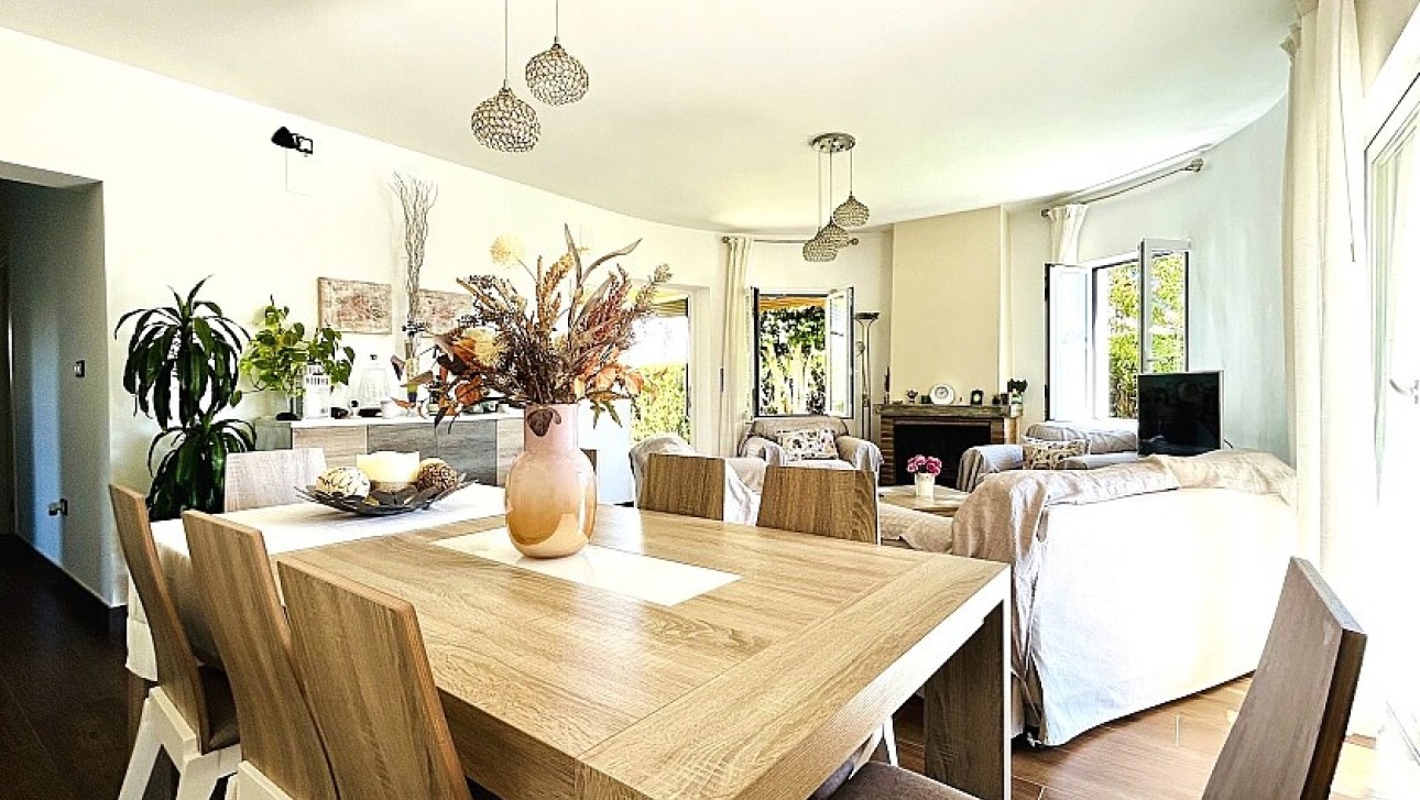 Resale - Villa - Orihuela Costa - Cabo Roig