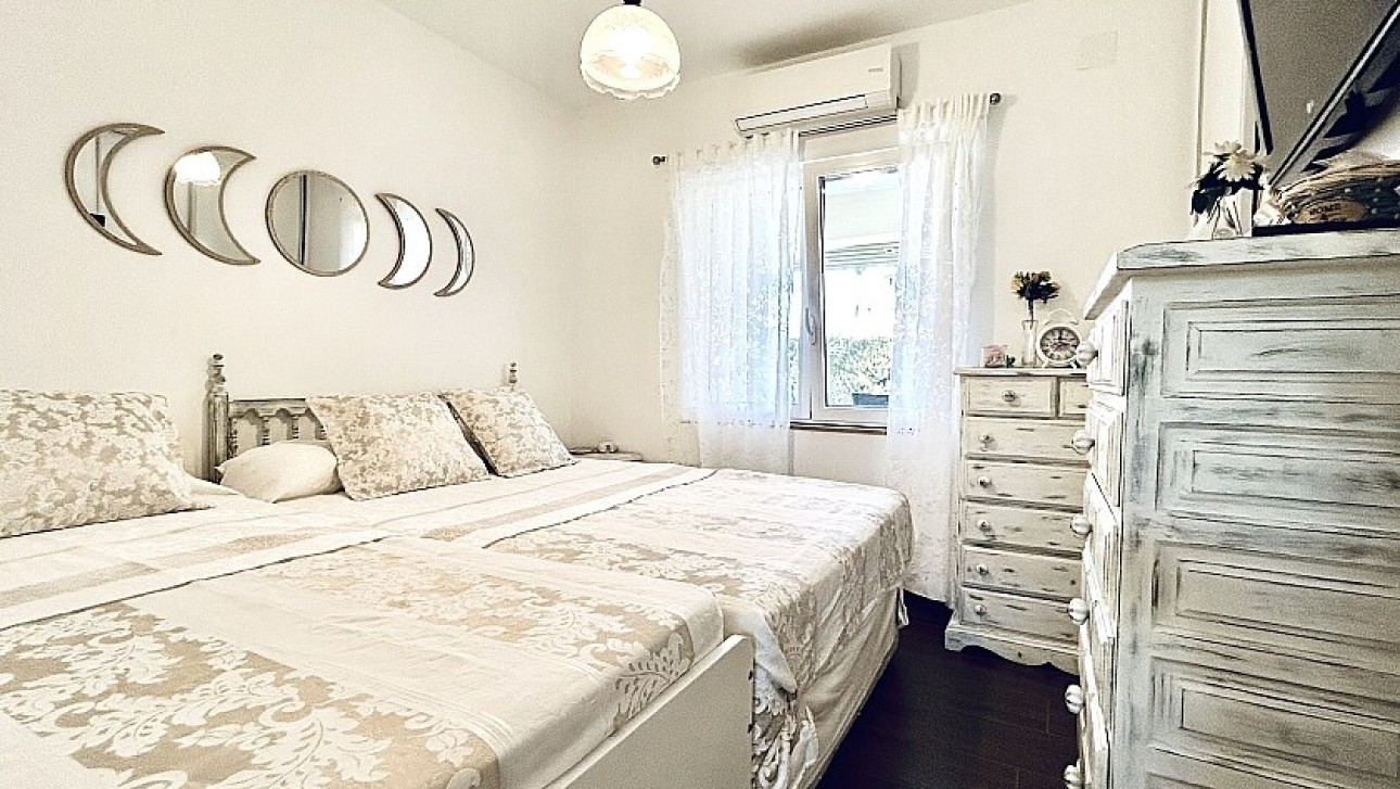 Resale - Villa - Orihuela Costa - Cabo Roig