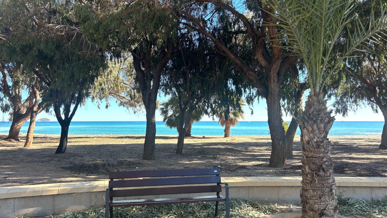 Resale - Apartment - Villajoyosa - Playa del Torres