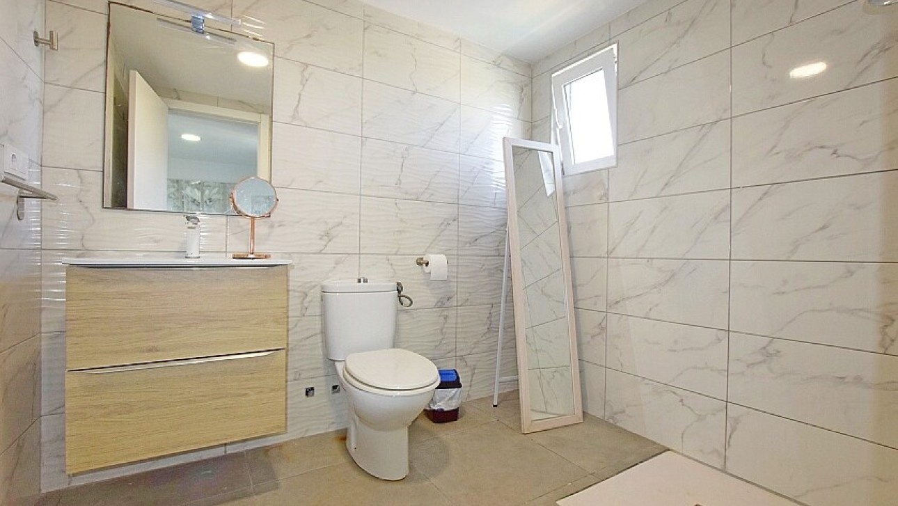 Revente - Country house - Rojales