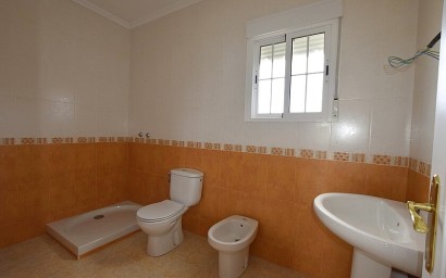 Odsprzedaż - Country house - Dolores