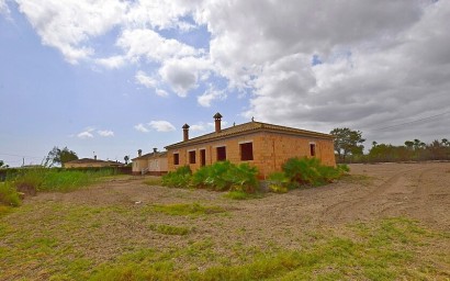 Odsprzedaż - Country house - Dolores