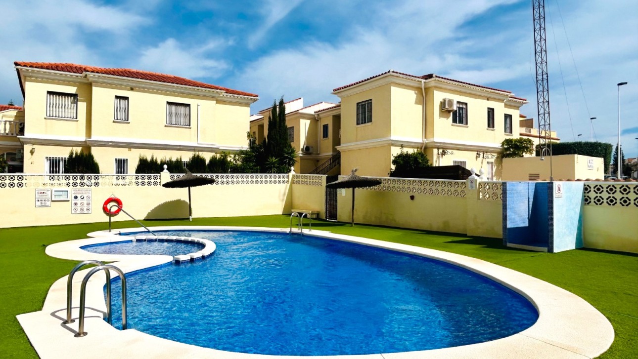 Short Term Rental - Apartment - Torrevieja - Aguas Nuevas