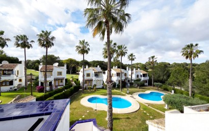 Resale - Villa - Villamartin