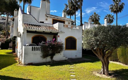 Resale - Villa - Villamartin