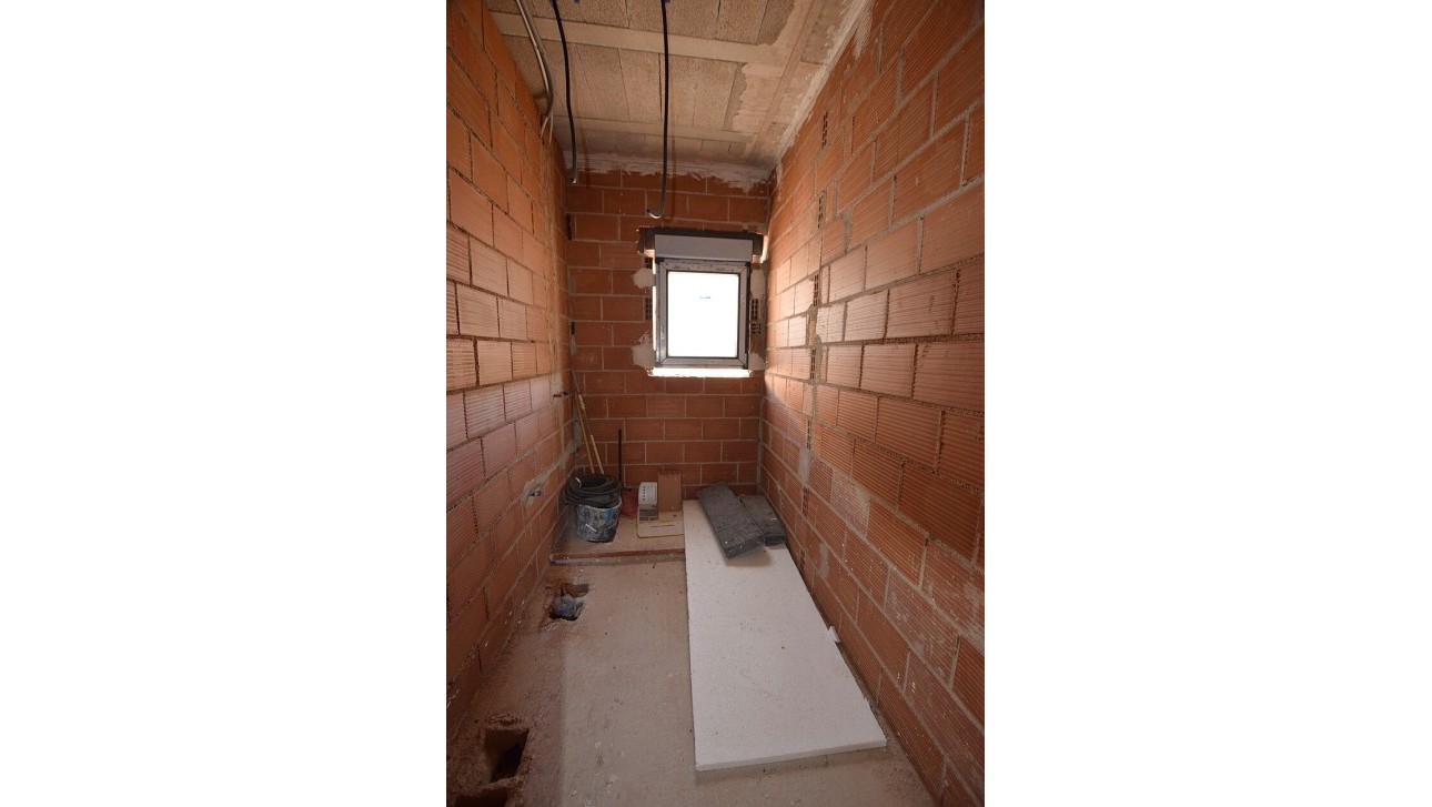 Resale - Country house - Pinoso
