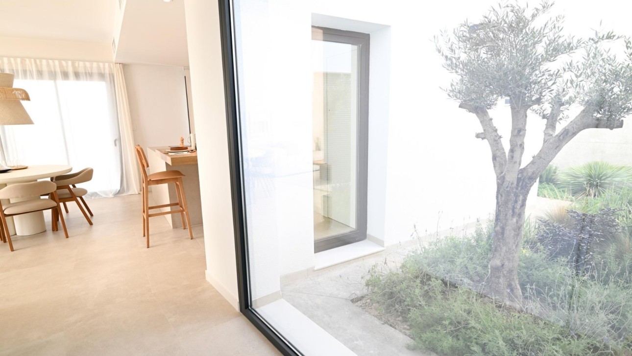 Новое здание - Villa - Baños y Mendigo - Altaona Golf