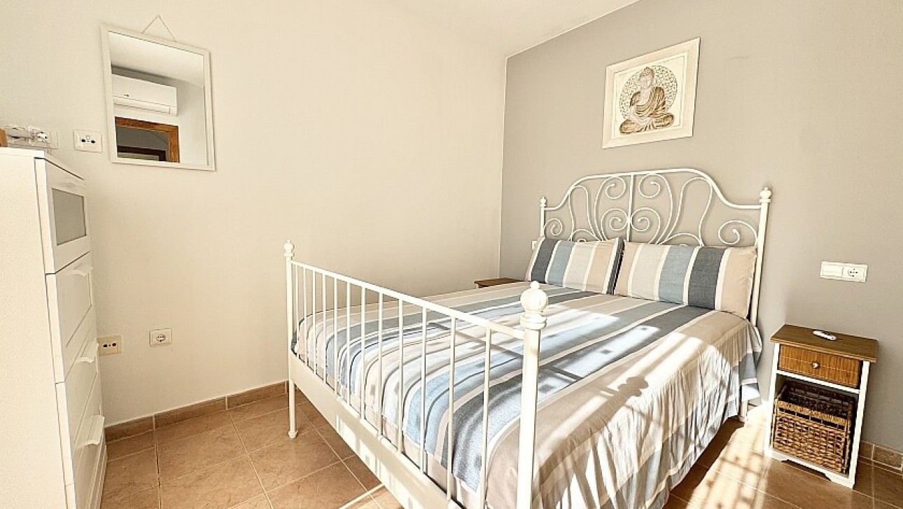Resale - Semidetached villa - Orihuela Costa - Las Filipinas
