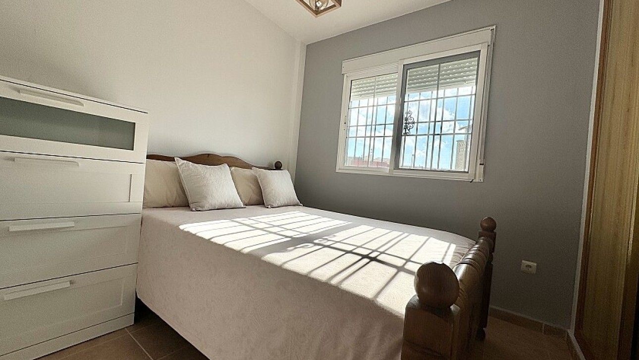 Resale - Semidetached villa - Orihuela Costa - Las Filipinas
