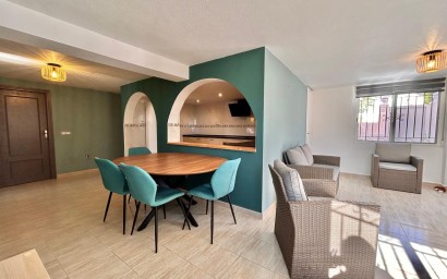 Resale - Villa - Orihuela Costa - Villamartin area