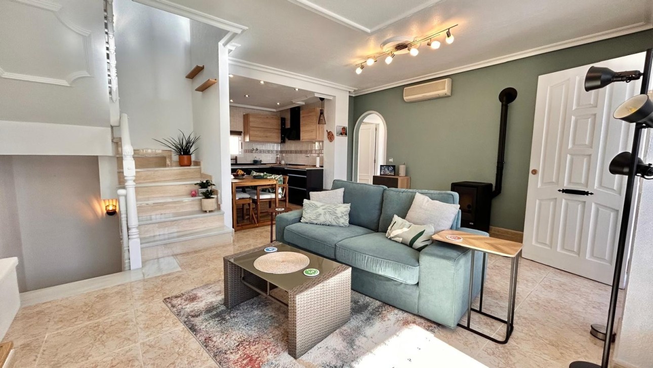 Resale - Villa - Orihuela Costa - Villamartin area