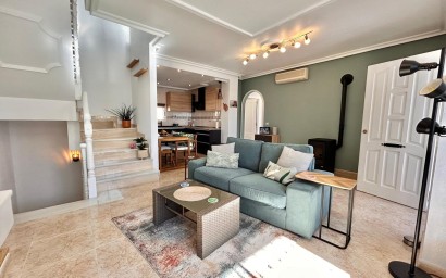 Resale - Villa - Orihuela Costa - Villamartin area