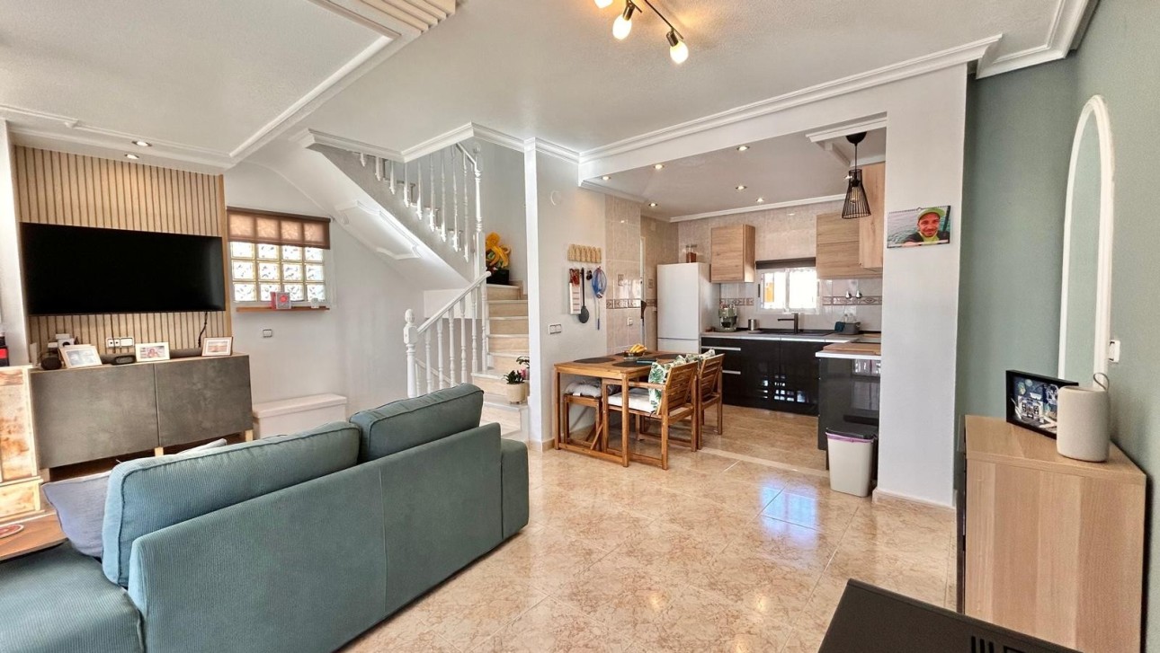 Resale - Villa - Orihuela Costa - Villamartin area