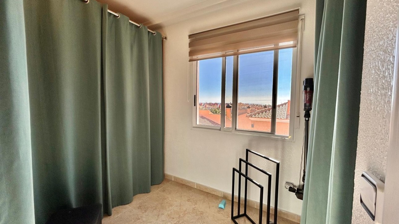 Resale - Villa - Orihuela Costa - Villamartin area