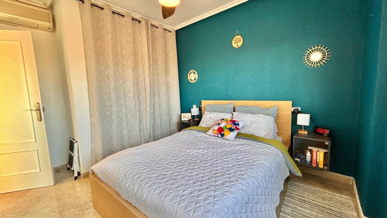 Resale - Villa - Orihuela Costa - Villamartin area