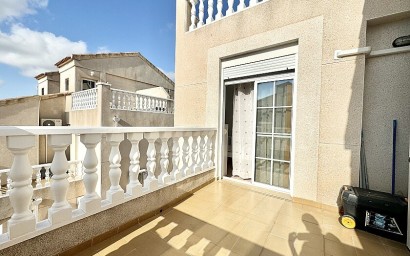 Resale - Semidetached villa - Orihuela Costa - Las Filipinas