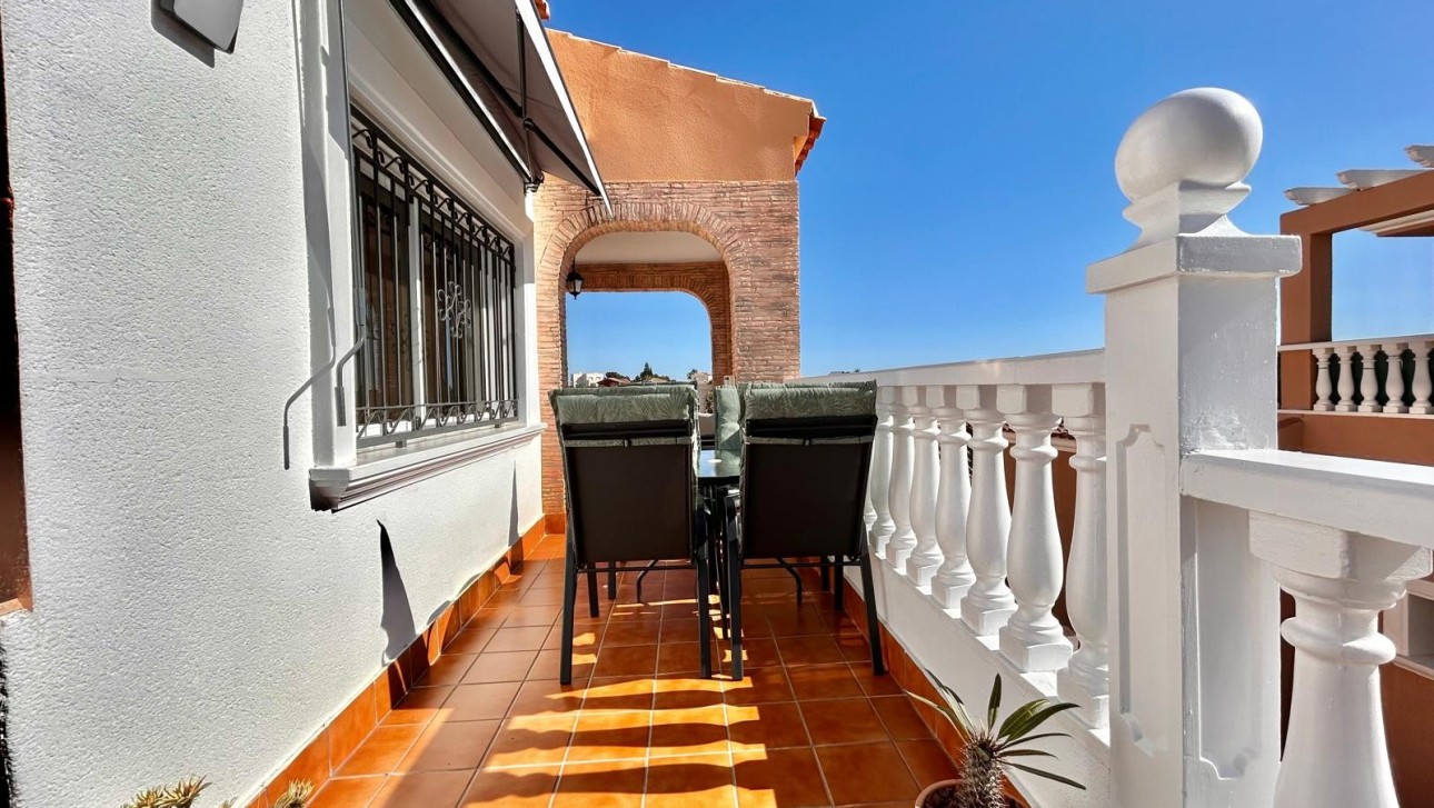 Resale - Villa - Orihuela Costa - Villamartin area