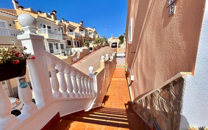 Resale - Villa - Orihuela Costa - Villamartin area