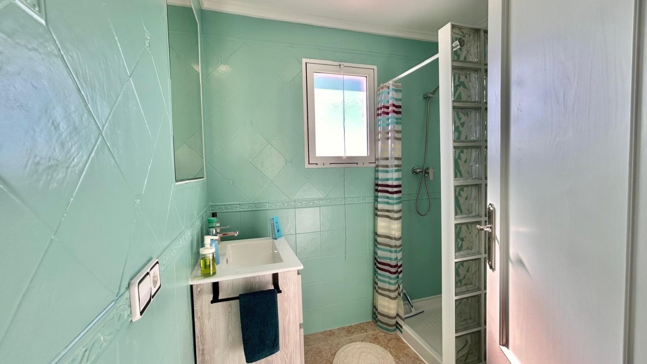 Resale - Villa - Orihuela Costa - Villamartin area