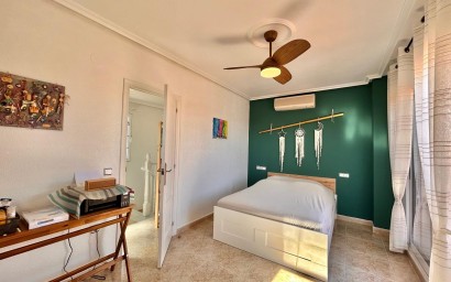 Resale - Villa - Orihuela Costa - Villamartin area