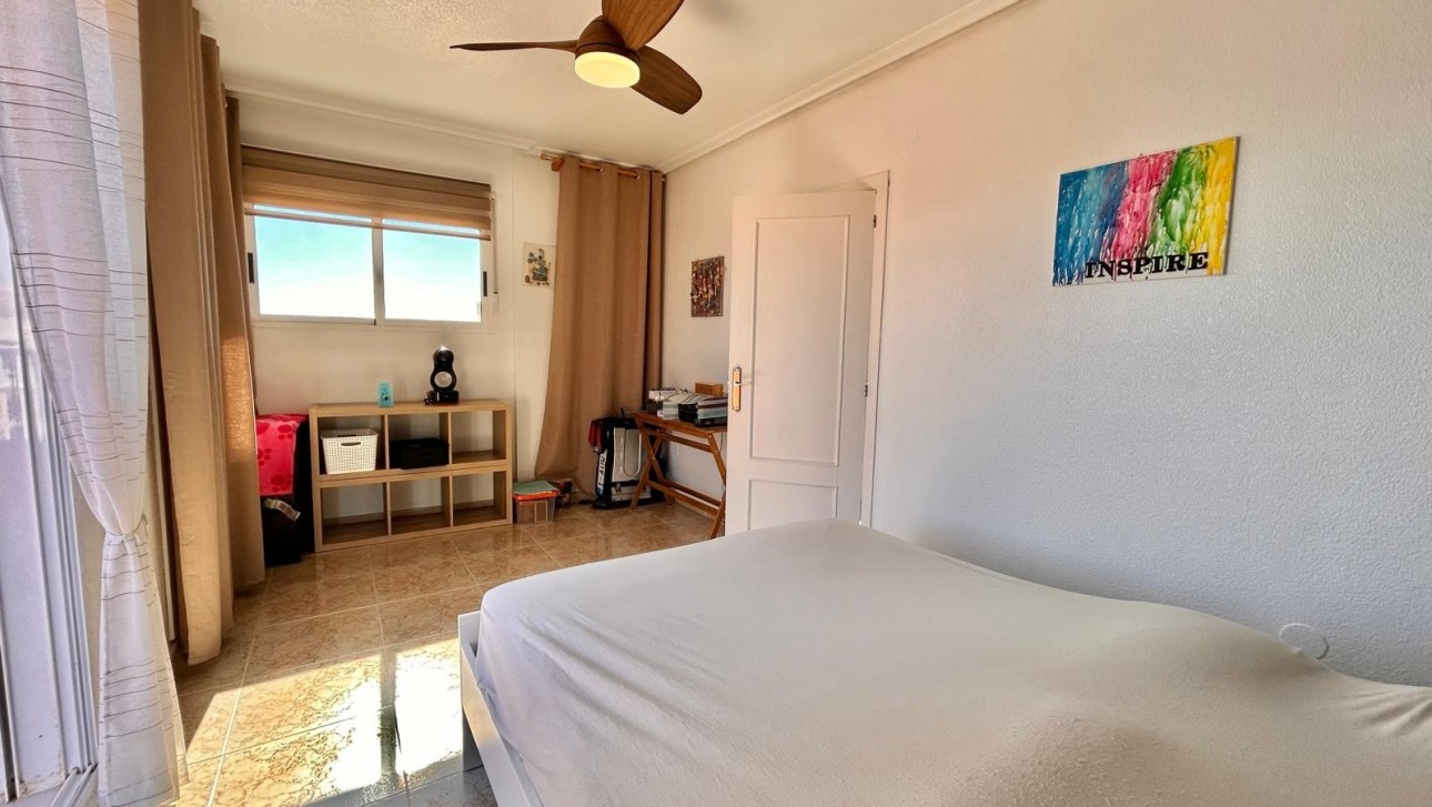 Resale - Villa - Orihuela Costa - Villamartin area