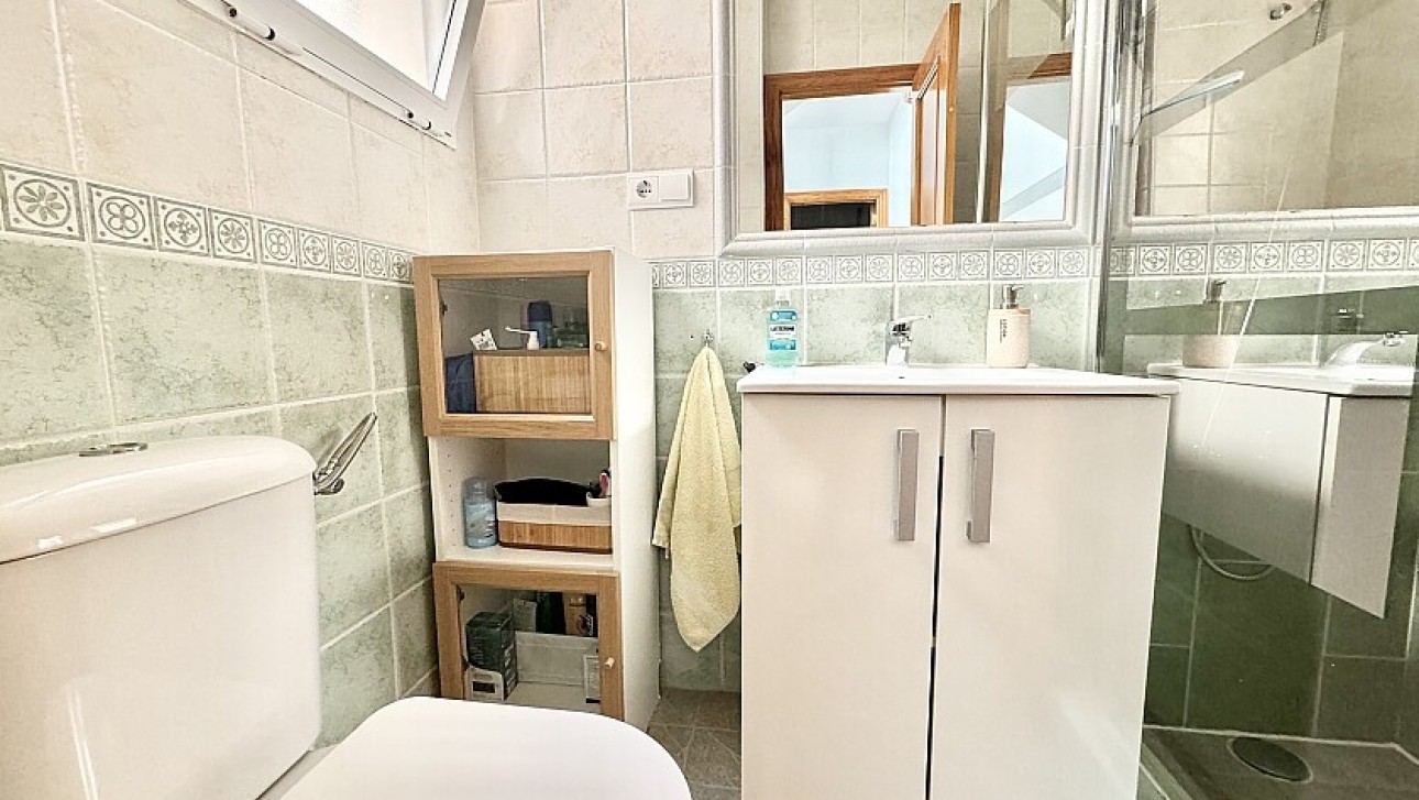 Resale - Semidetached villa - Orihuela Costa - Las Filipinas