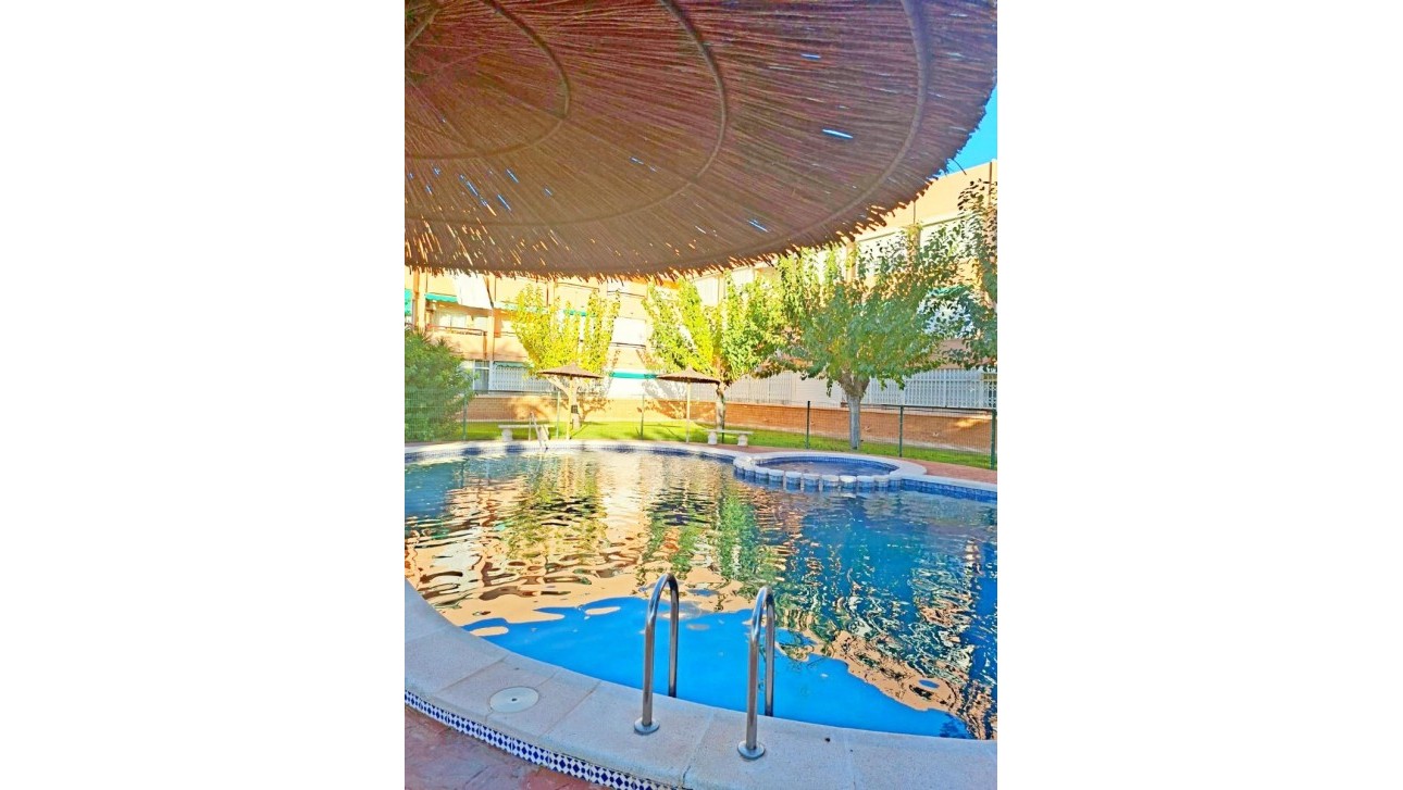 Reventa - Apartment - Mil Palmeras