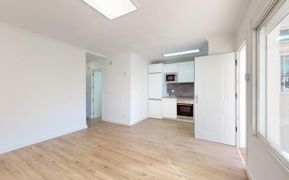 Resale - Apartment - Orihuela Costa - Villamartín