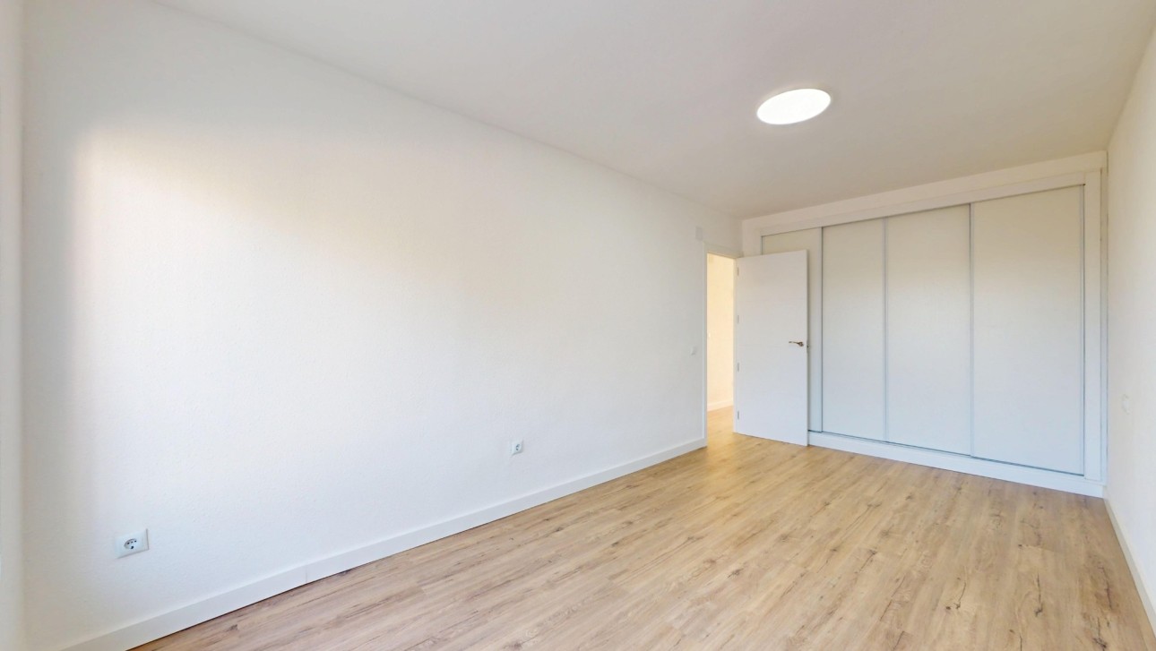 Resale - Apartment - Orihuela Costa - Villamartín