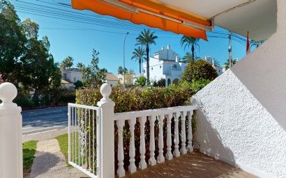 Resale - Apartment - Orihuela Costa - Villamartín