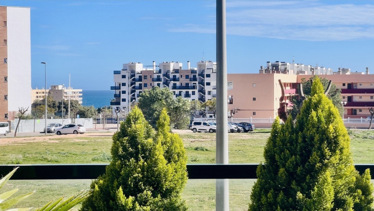 Herverkoop - Apartment - Mil Palmeras