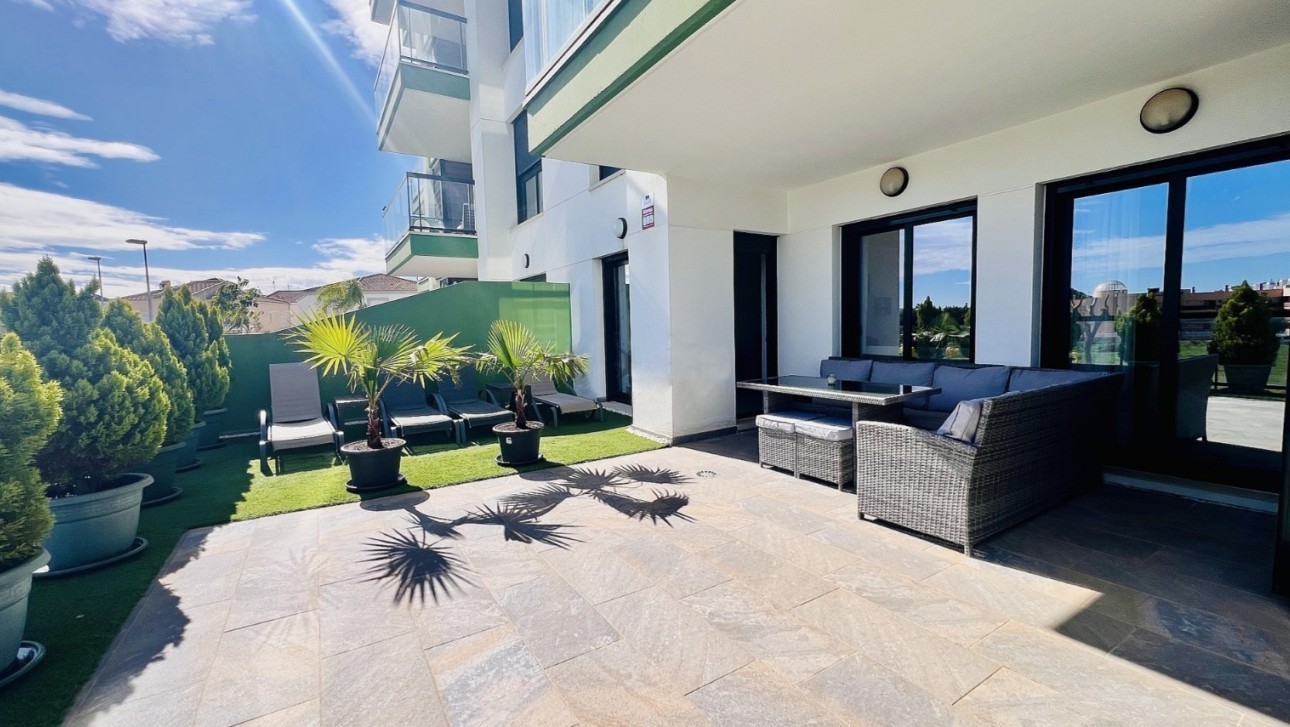 Herverkoop - Apartment - Mil Palmeras