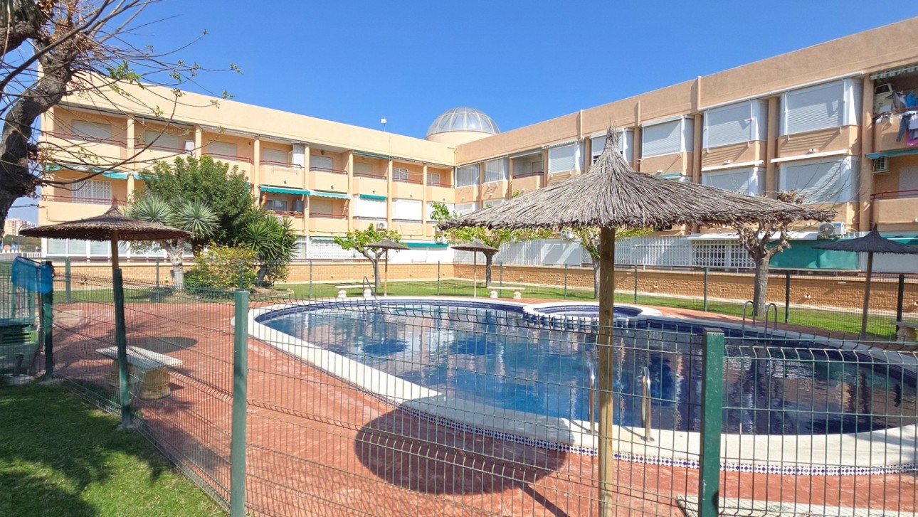 Reventa - Apartment - Mil Palmeras