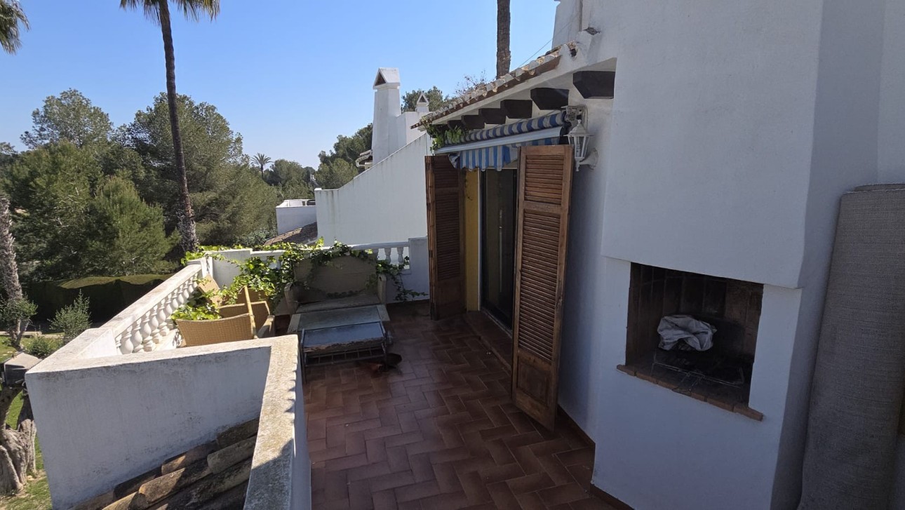Resale - Villa - Villamartin