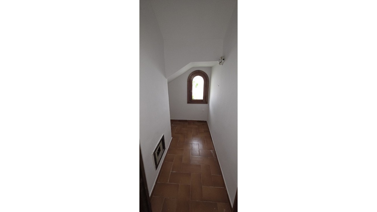 Resale - Villa - Villamartin