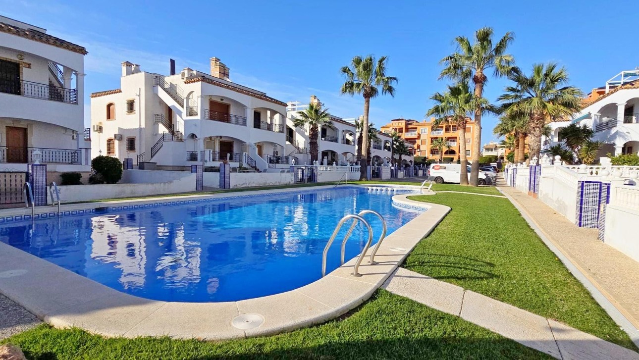 Revente - Apartment - Orihuela Costa - PAU 8