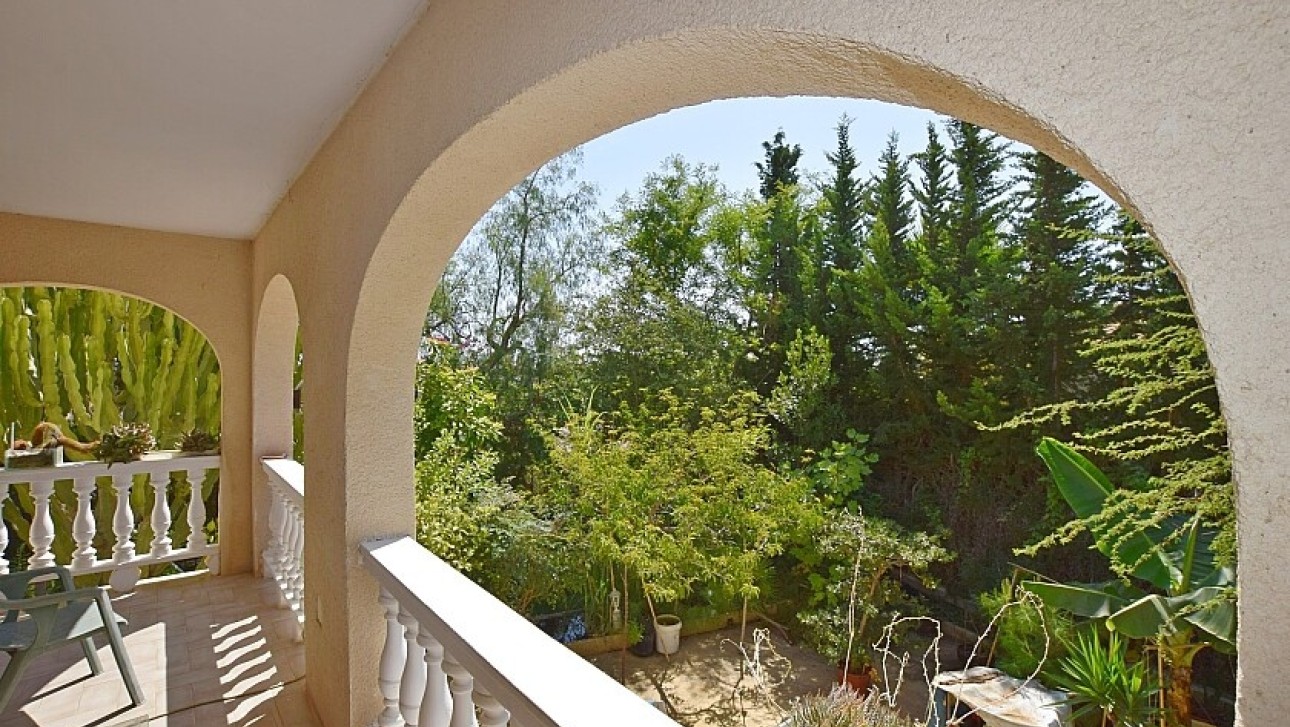 Resale - Villa - Orihuela Costa - Villamartín